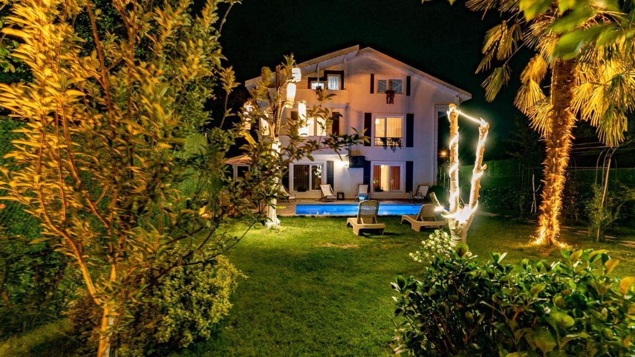 Villa Atlas Muhafazakar Havuzlu, Mustakil Genis Bahceli Sapanca Exteriér fotografie