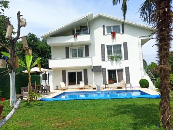 Villa Atlas Muhafazakar Havuzlu, Mustakil Genis Bahceli Sapanca Exteriér fotografie
