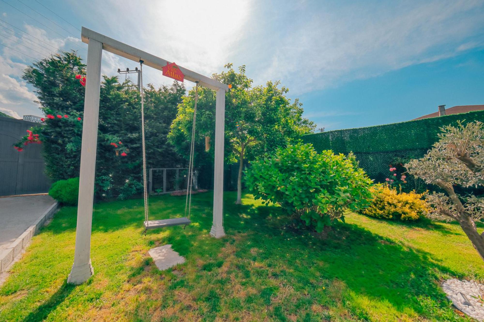 Villa Atlas Muhafazakar Havuzlu, Mustakil Genis Bahceli Sapanca Exteriér fotografie