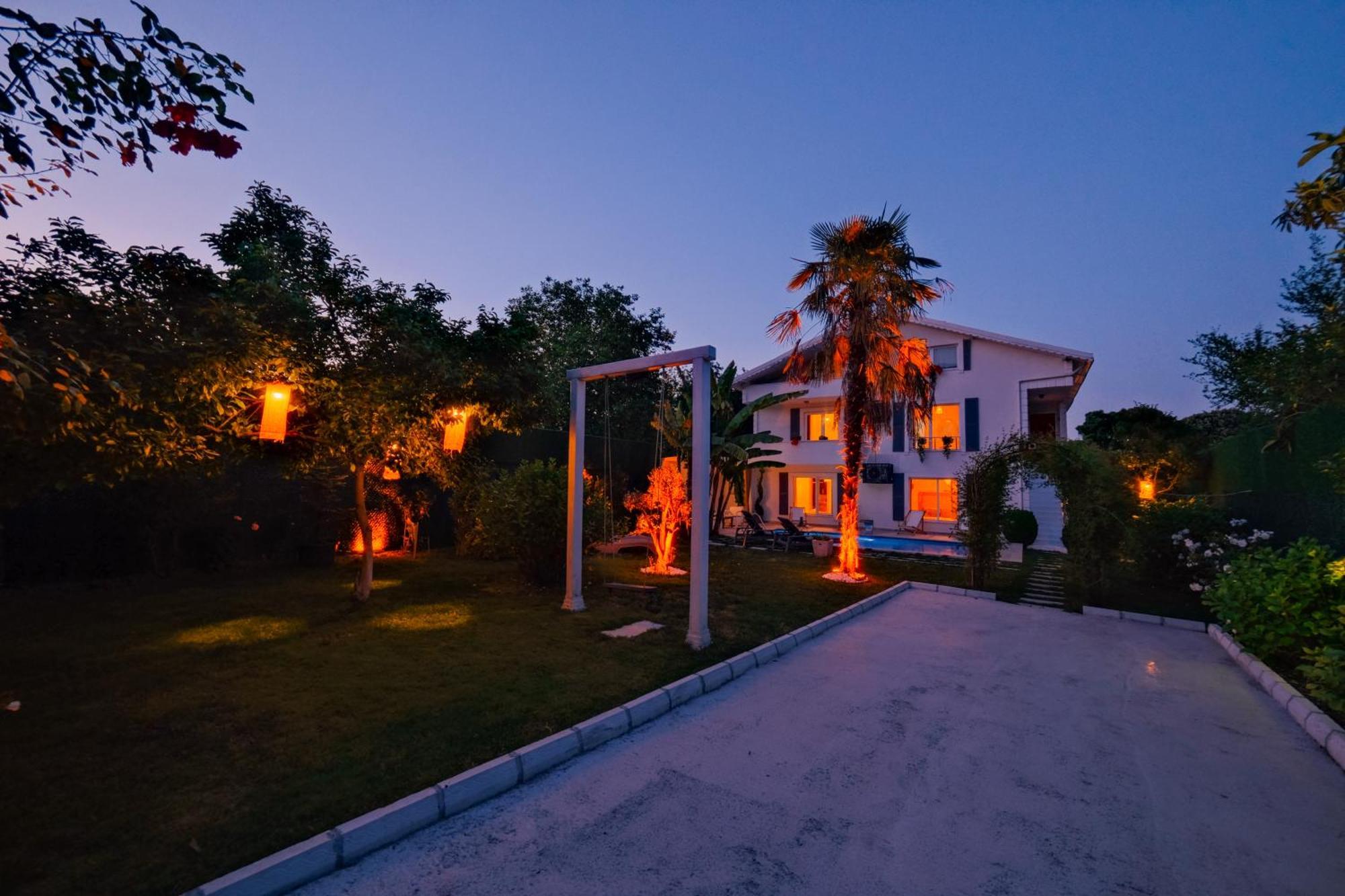 Villa Atlas Muhafazakar Havuzlu, Mustakil Genis Bahceli Sapanca Exteriér fotografie